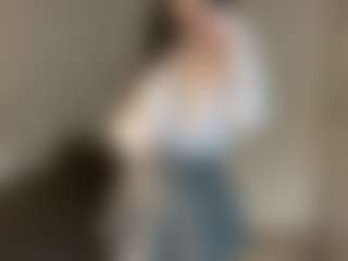 Live cam show with Katie - Oil on Milf Play