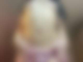 Live-camshow met Katie - Bikini op Camsoda