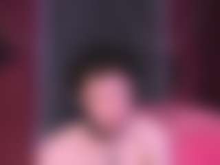 Live cam show with JacobDavidsons - White on chickslive.net