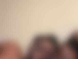 Live cam show with KingChiSKiEDD - Drinking on anonymated.com