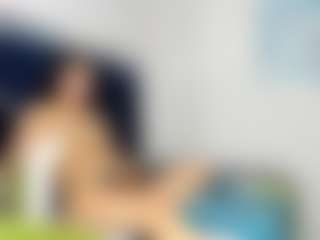 Live cam show with Kiss-ninna - Gray Eyes on Pornisteam.com
