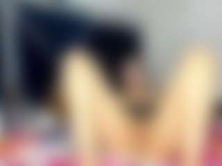 Live cam show with Kiss-ninna - Gray Eyes on TastyBlacksLive