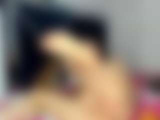 Live cam show with Kiss-ninna - Brown Hair MILF on https://playwithruby.com