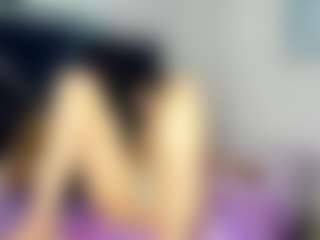Live cam show with Kiss-ninna - Brown Hair on AdultVida.com