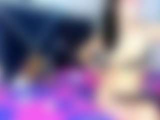 Live cam show with Kiss-ninna - Gray Eyes on Latina Girls