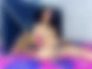 Live cam show with Kiss-ninna - Gray Eyes on googirlz