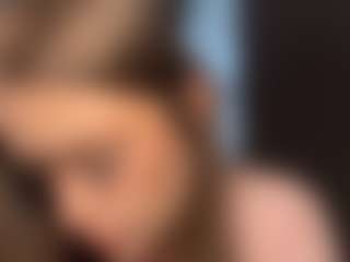 Kris's Live Sex Cam Show