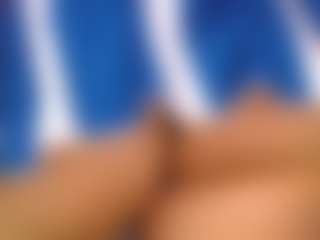 Live cam show with lilidip - Smoking on Milfs Live
