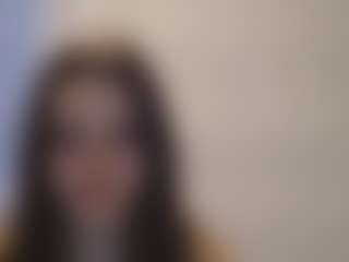 Live cam show with MaribelHechinger - Twerk on Sweet Sext