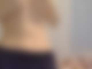 Live cam show with MaribelHechinger - Moaning on slutload