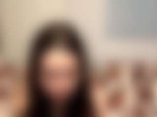 Live cam show with MaribelHechinger - Cute on xDating