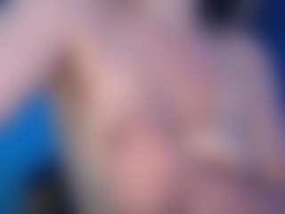 Live cam show with mia2xsmith - Red Hair on TeamSkeetLive