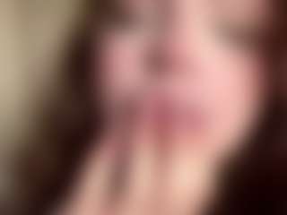 Live cam show with Eva - Big Ass on sexylive.show