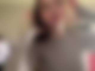 Eva's Live Sex Cam Show