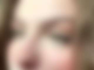 Eva's Live Sex Cam Show