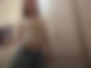 RobynEslick's Live Sex Cam Show