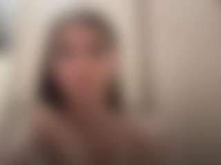 Live cam show with RobynEslick - Solo on SmokeAndPoke