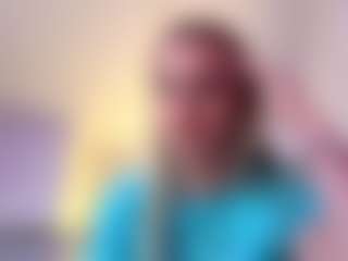 Live cam show with WaiLavelett - New Teen (18+) on Gym Cam Girls
