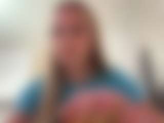 WaiLavelett's Live Sex Cam Show