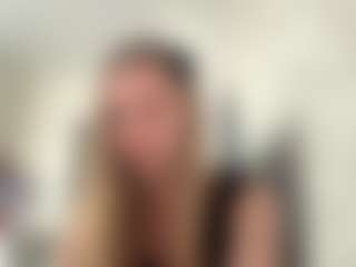WaiLavelett's Live Sex Cam Show