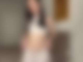 Live cam show with Emily - College on Camsoda