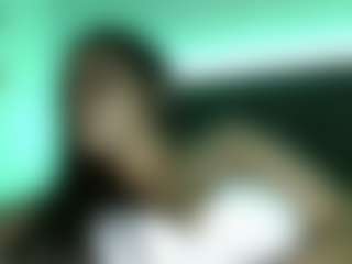 alluringbarbiee MILF webcam performer live streaming