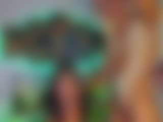 Live cam show with Andrea y Kriss - Gape on CamSodaAdn