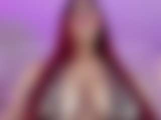 Live cam show with ChannelConnor - New Shaved Pussy on AdultVida.com