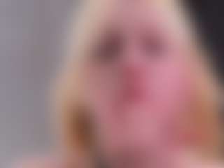 gothiclo1i's Live Sex Cam Show