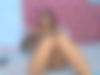 Live cam show with Laurahorny - New Shaved Pussy on AdultVida.com