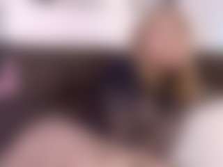 Live cam show with Lily-cooper - Athletic Young Adult on Camiplay Live