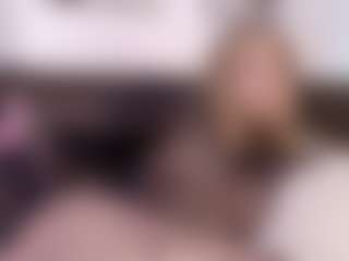 Live cam show with Lily-cooper - Ass Bouncing on SinfulBabes