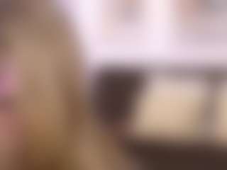 Live cam show with Lily-cooper - Facial Piercings on intimatelivegirls.com