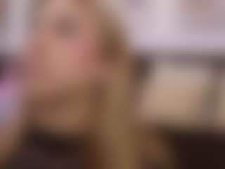 Live cam show with Lily-cooper - Green Eyes on PervPlay.com