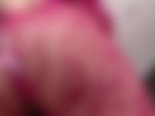 Live cam show with Lily-cooper - Striptease on Camsoda