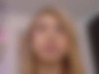 Live cam show with Lily-cooper - Facial Piercings on Free Soda