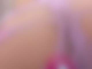 Live cam show with Lily-cooper - Bedroom on Camsoda