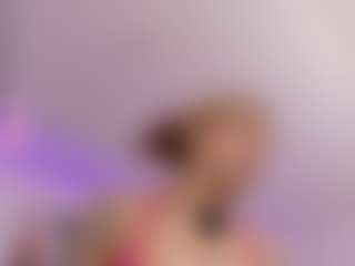 Live cam show with Lily-cooper - Green Eyes on Cam Slut