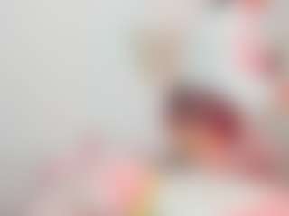 maagicrainboow8's Live Sex Cam Show