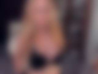 RebecaDepietro's Live Sex Cam Show