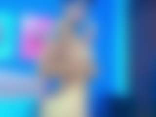 sophie-mcgreen's Live Sex Cam Show