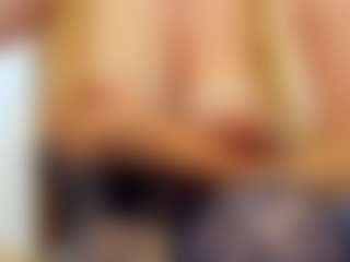 Xrenatablu's Live Sex Cam Show