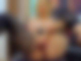Xrenatablu's Live Sex Cam Show