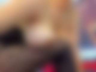 Xrenatablu's Live Sex Cam Show