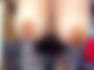 Xrenatablu's Live Sex Cam Show