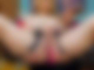 Xrenatablu's Live Sex Cam Show