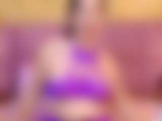 Live cam show with Zoeaitana - Butt Plug on madthumbs