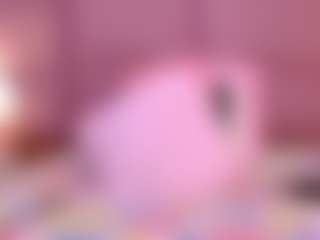 Live cam show with Zoeaitana - Middle Aged on Big Tits