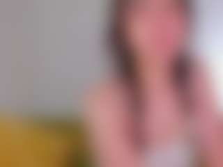 Live cam show with avayuzu - Small Tits Teen (18+) on Camming Site