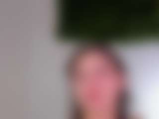 avayuzu's Live Sex Cam Show